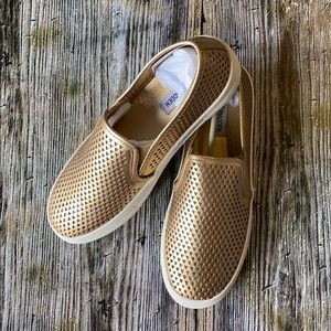 STEVE MADDEN canvas shoe